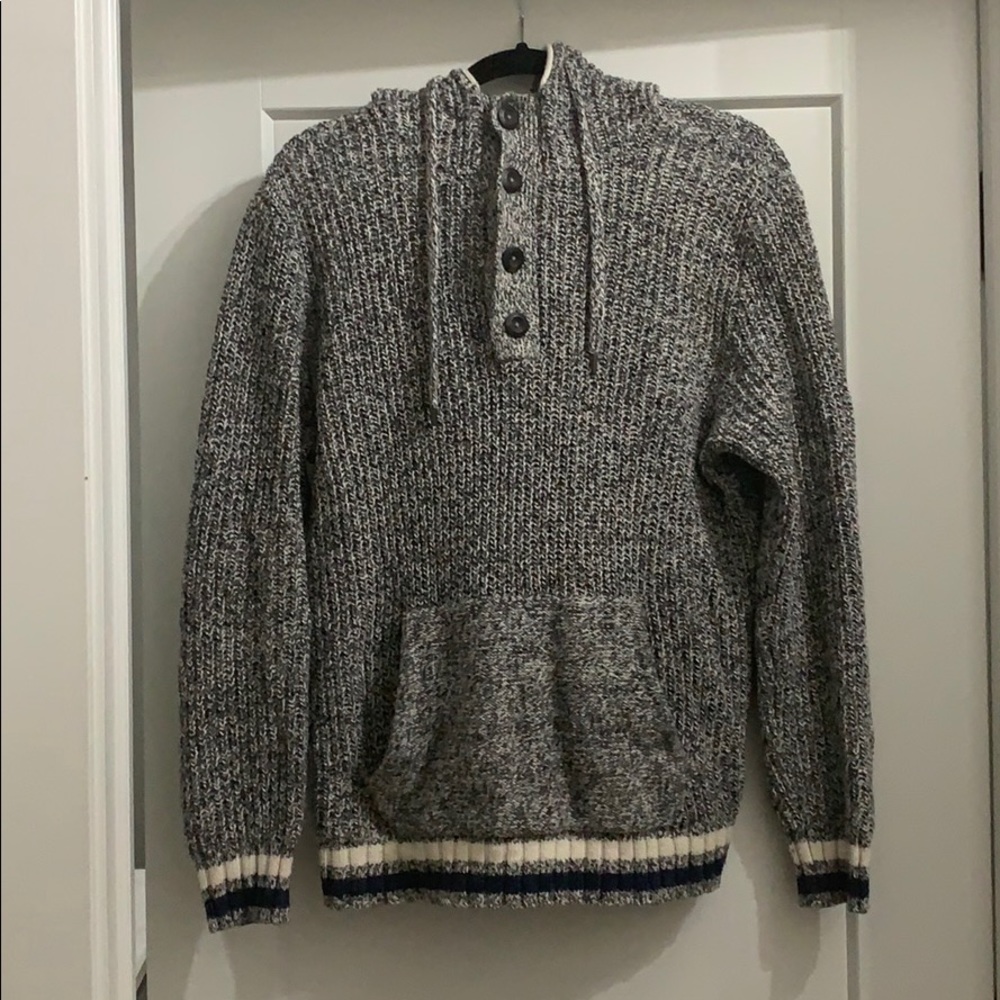 American Eagle Men’s Sweater